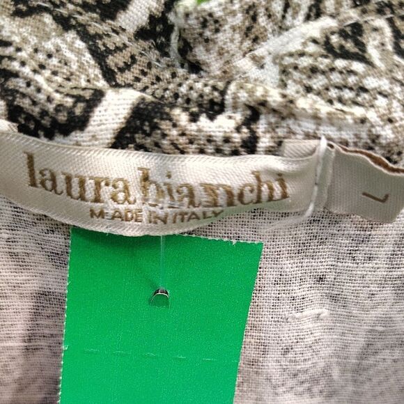 Gray Sleeveless Button Down Shirt with Peter Pan Collar - Picture 2 of 3